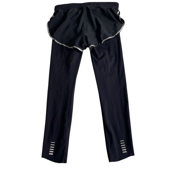 Under Armour Black Women’s Running Shorts w Built-in Leggings - Size Med - Picture 6 of 12